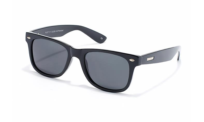 Gafa Sol GSPL227C01 Inyectado Negro Brillo 52-20-140  Polarizada Gris